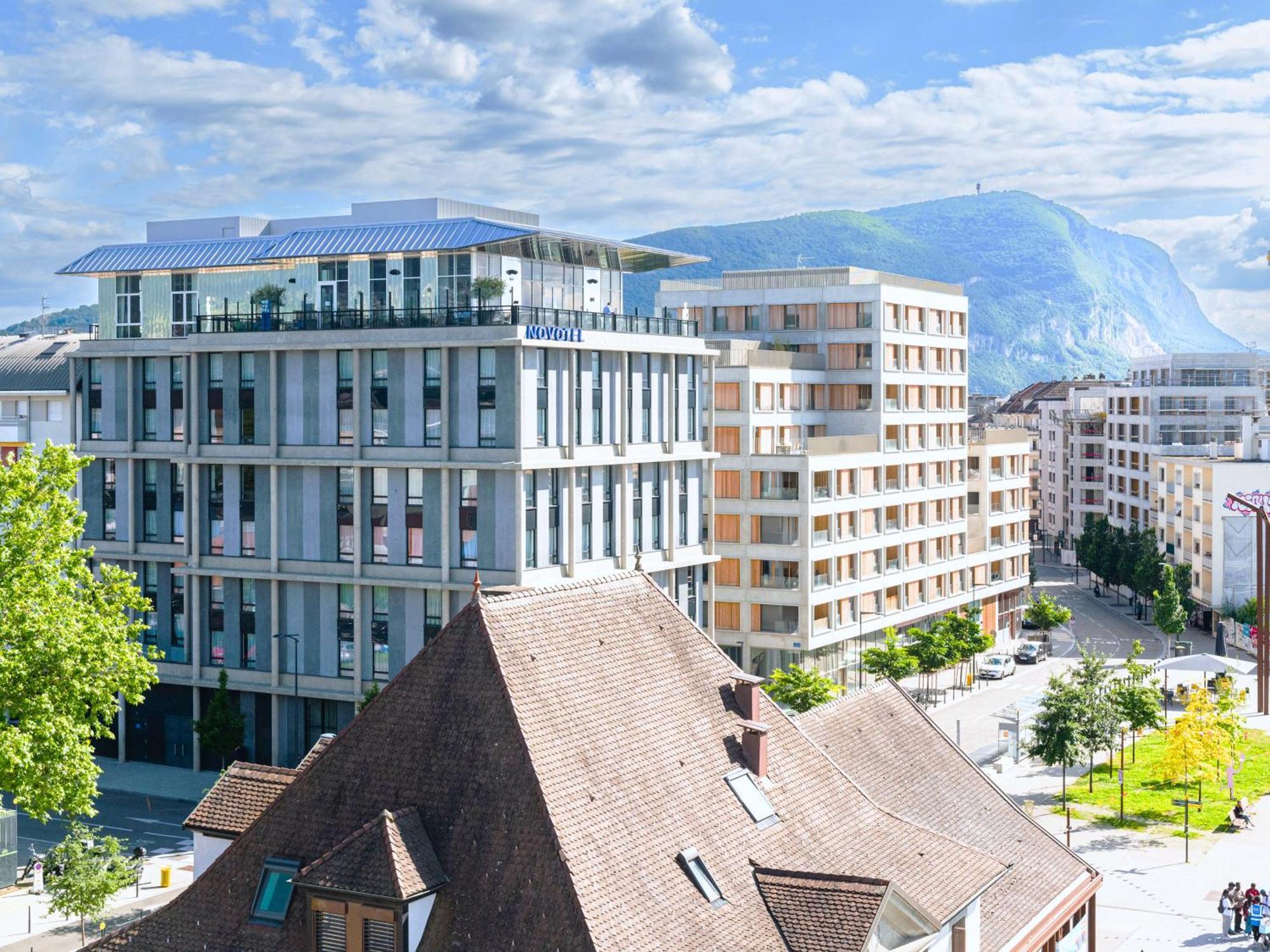 Novotel Annemasse Centre - Porte De Geneve Exterior foto